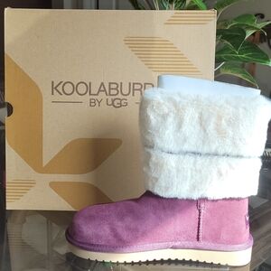 UGG Koolaburra Women's Moccasins in Purple and White